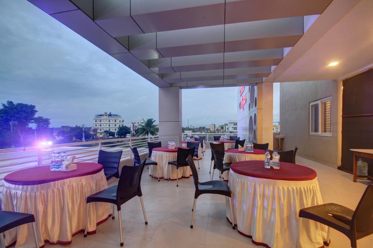 Hotel Le Grande Bijāpur エクステリア 写真